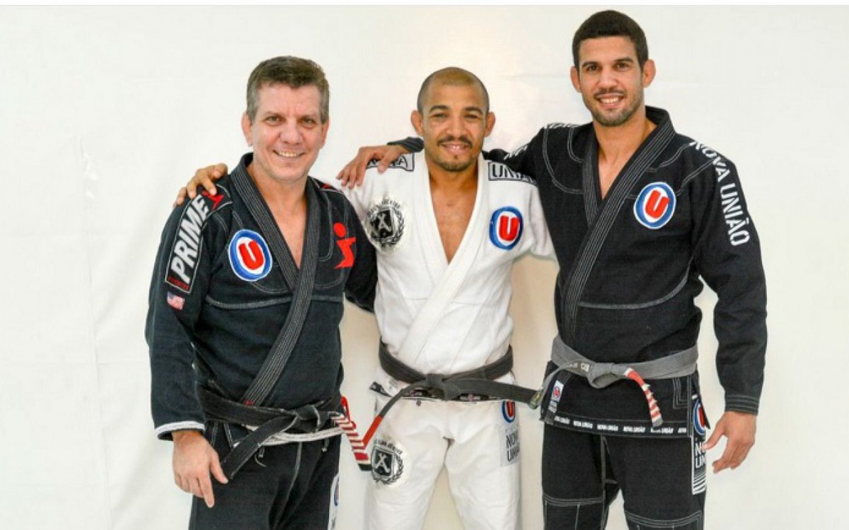 Leo Santos (ao lado de Ded&eacute; e Jos&eacute; Aldo) projetou o Rio International Cup da CBJJD 