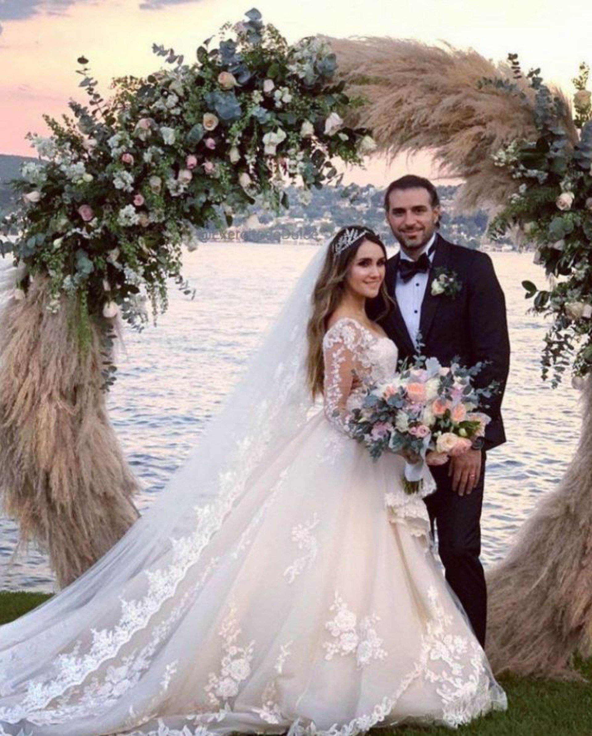 Dulce María e Paco Álvarez - Reprodução / Instagram