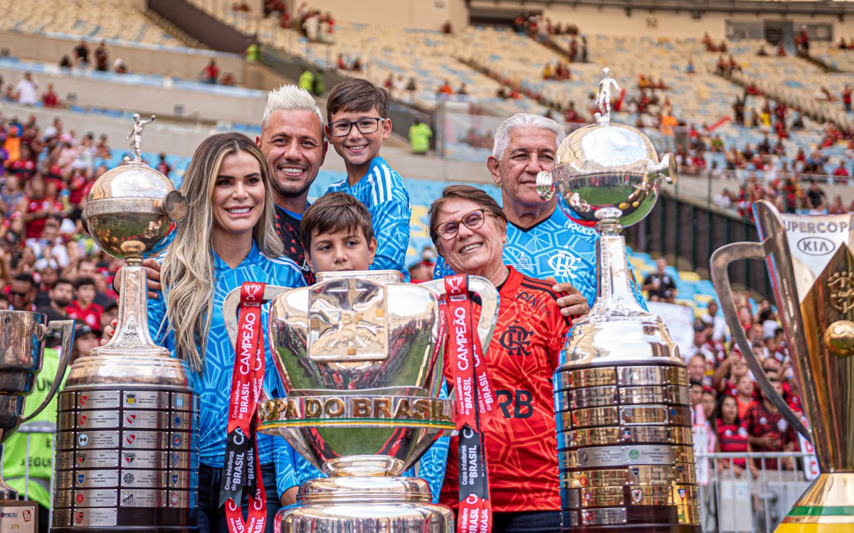 Diego Alves e seus familiares