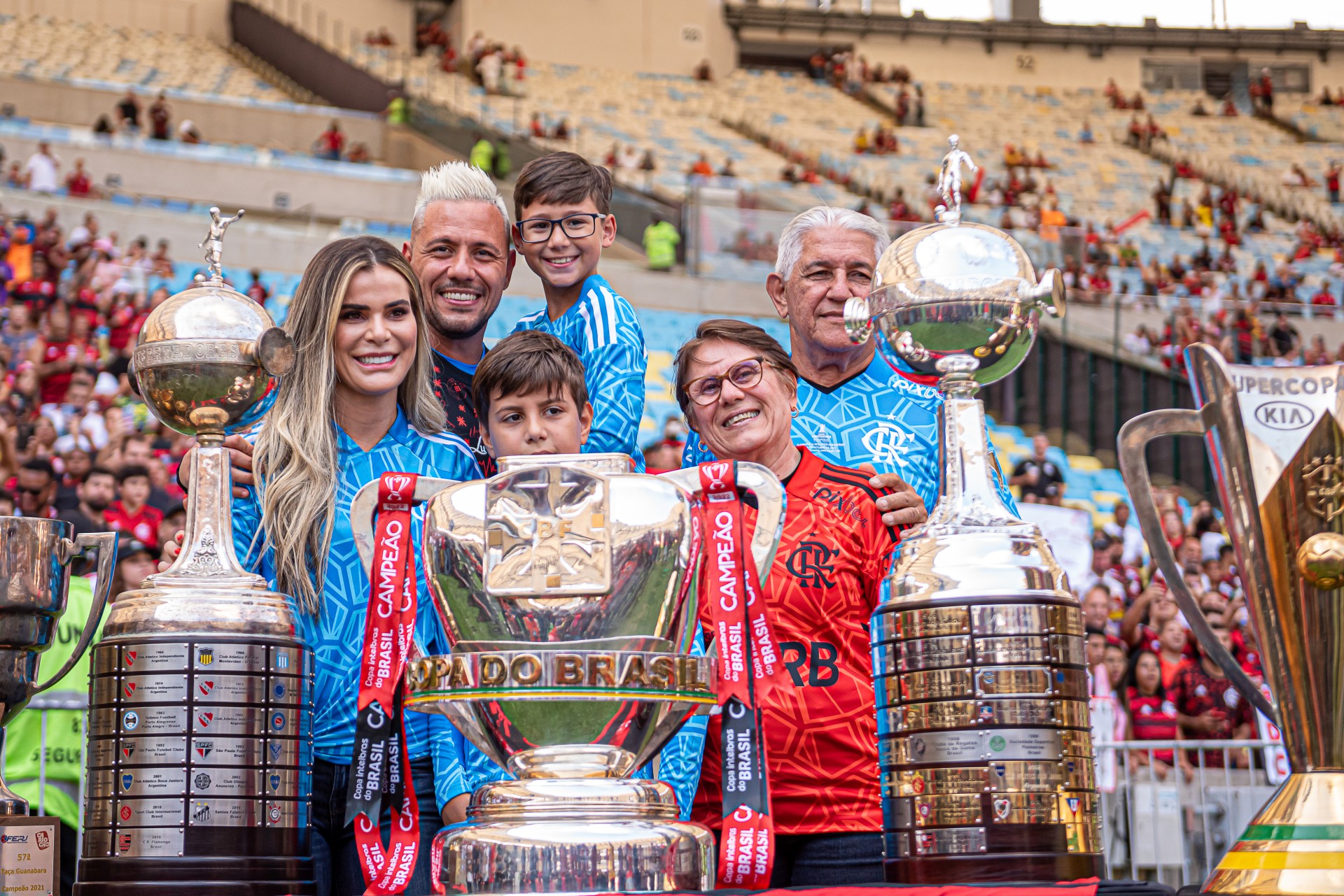 Diego Alves e seus familiares - Paula Reis / Flamengo