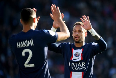 PSG goleia Auxerre em ritmo de treino e mantém ponta no Campeonato Francês