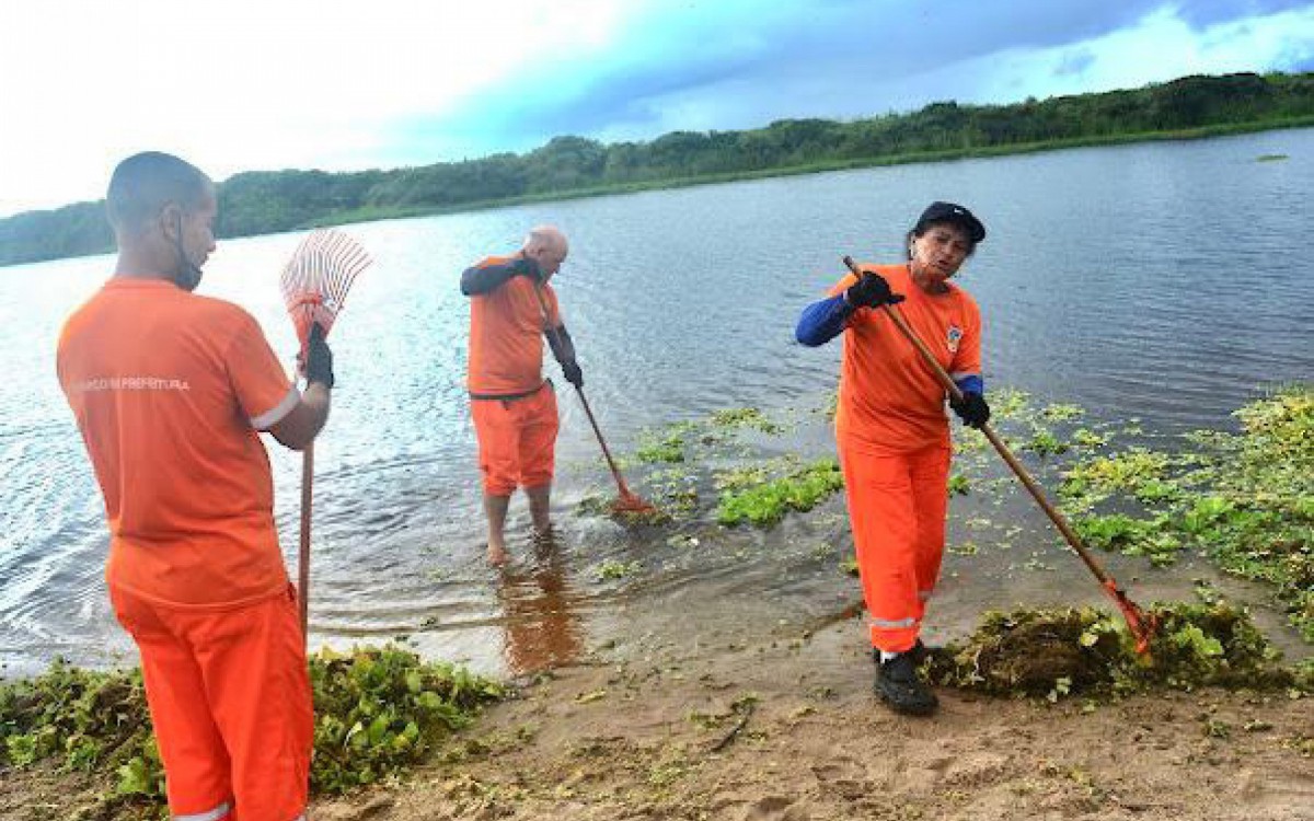 Um pouco do que foi coletado de lixo em torno no evento "Lagoa do Iriry Limpa. N&atilde;o deixe pintar sujeira".