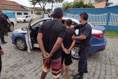 Guardas Civil Municipais evitam furto à residência em Barra de São João