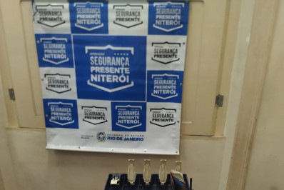 Policiais do Niterói Presente prendem homem em flagrante por furto em Camboinhas