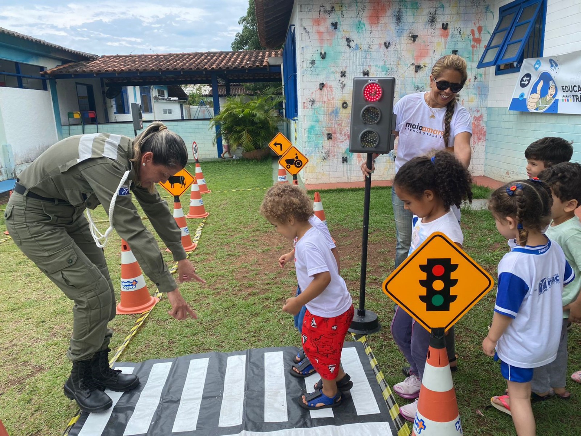 Na &uacute;ltima semana, a EMEI Nossa Senhora da Concei&ccedil;&atilde;o (Parque Aeroporto) e a Escola Municipal Fazenda Santa Maria (Horto) receberam a equipe da coordenadoria - Divulga&ccedil;&atilde;o