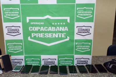 Colombianos são presos com 12 celulares roubados na Zona Sul