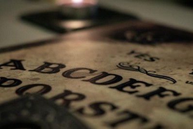 Onze adolescentes são encontrados desmaiados em escola após jogo que ‘invoca espíritos’