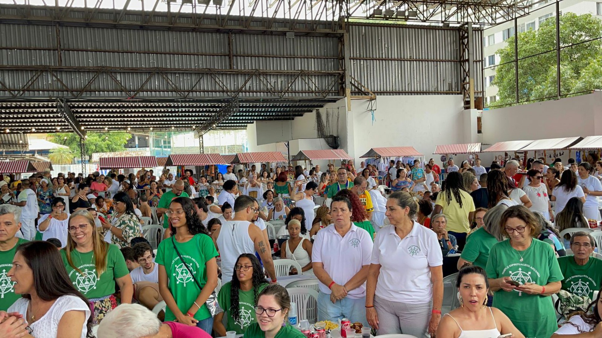 Umbandistas celebram o Dia Nacional da Umbanda no Clube dos Suboficiais e Sargentos da Aeronáutica, em Cascadura - Divulgação / Umbanda Rio