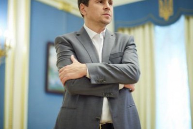 Ucrânia pede que Otan feche seu espaço aéreo