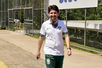 Vasco encaminha contratação de novo treinador para o Sub-20