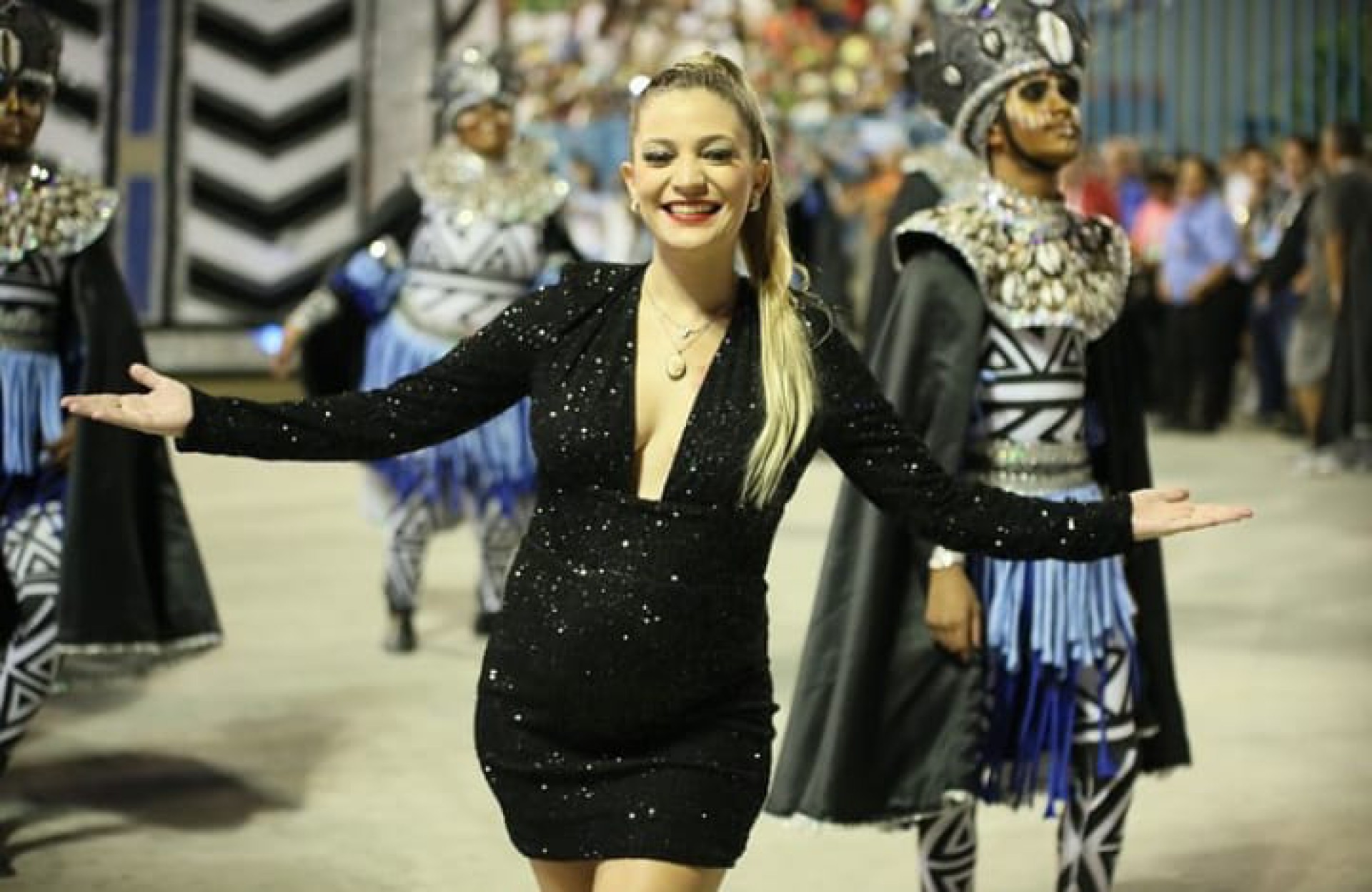  A coreógrafa Juliana Frathane durante o desfile da Inocentes em 2022 - Divulgação