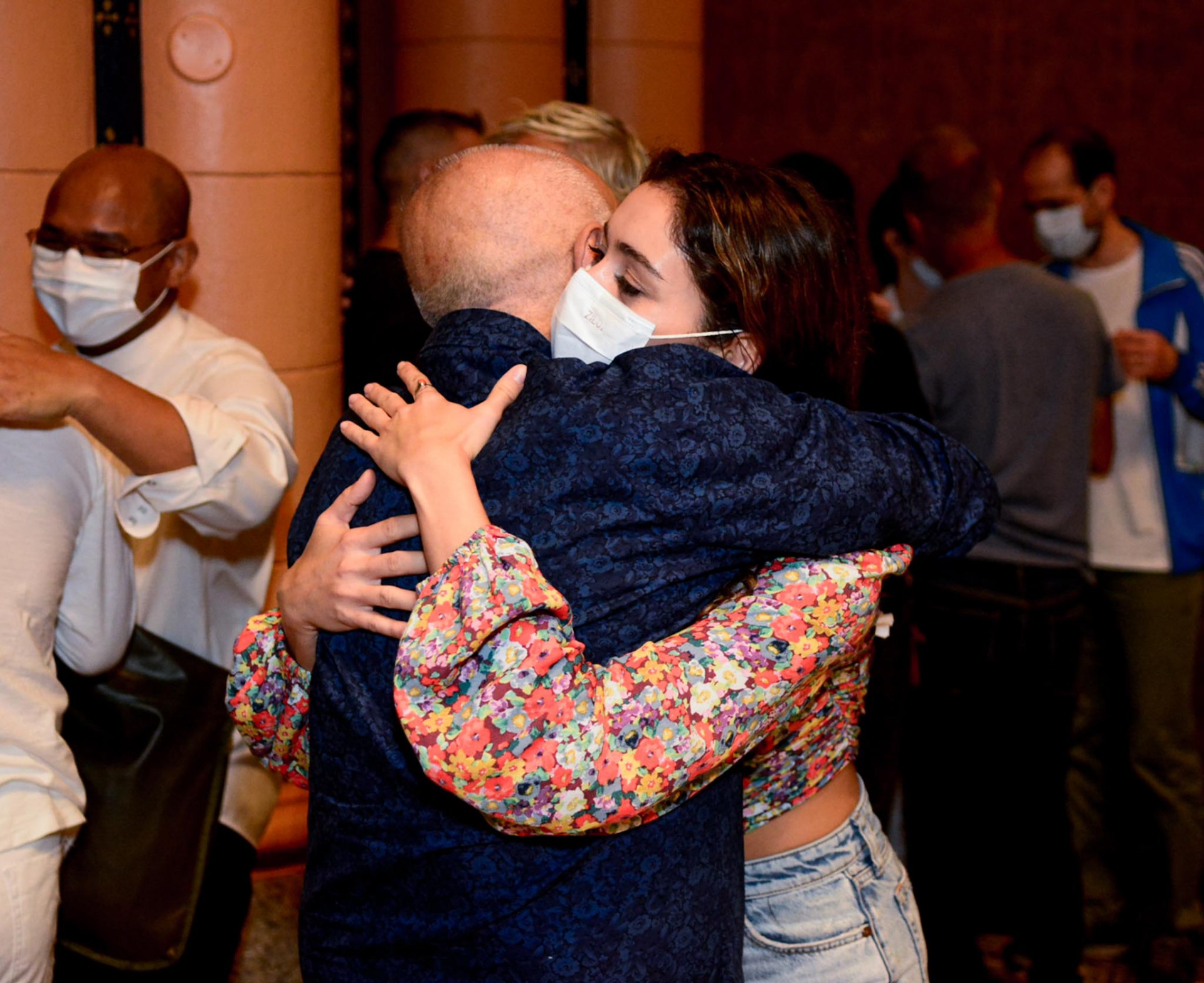 Amigos e familiares comparecem à Missa de Sétimo Dia da cantora Gal Costa, na Igreja Nossa Senhora da Paz, em Ipanema, na Zona Sul do Rio, na noite desta terça-feira - Webert Belício / Ag. News