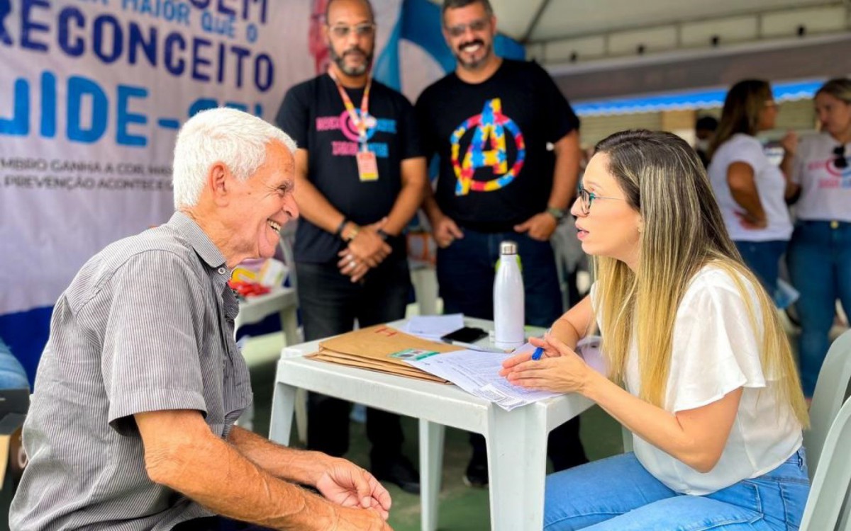 O atendimento na Pra&ccedil;a Eliaquim Batista continua nesta sexta-feira