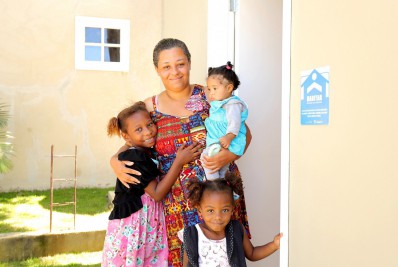 Prefeitura de Maricá entrega 15 casas do Programa Habitar, no Spar