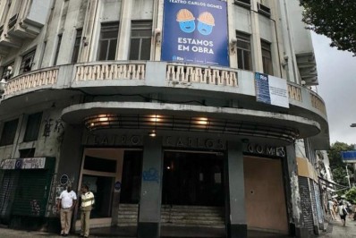 Prefeitura do Rio inicia restauração do tradicional Teatro Carlos Gomes