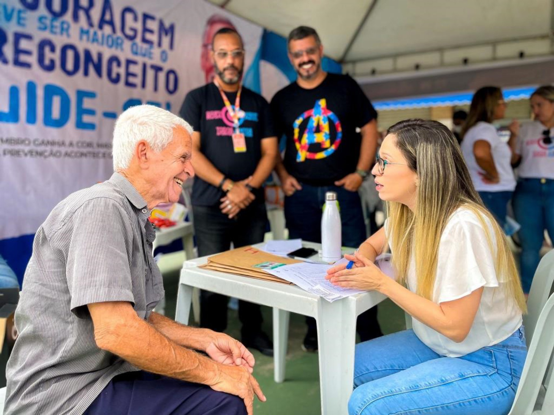 O atendimento na Pra&ccedil;a Eliaquim Batista continua nesta sexta-feira - Rafael Barreto / PMBR