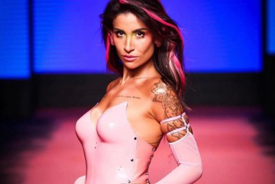 Bianca Andrade estreia nas passarelas durante desfile da SPFW