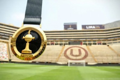 Diferente de Andreas Pereira, quarteto que deixou o Flamengo não recebeu medalhas por títulos