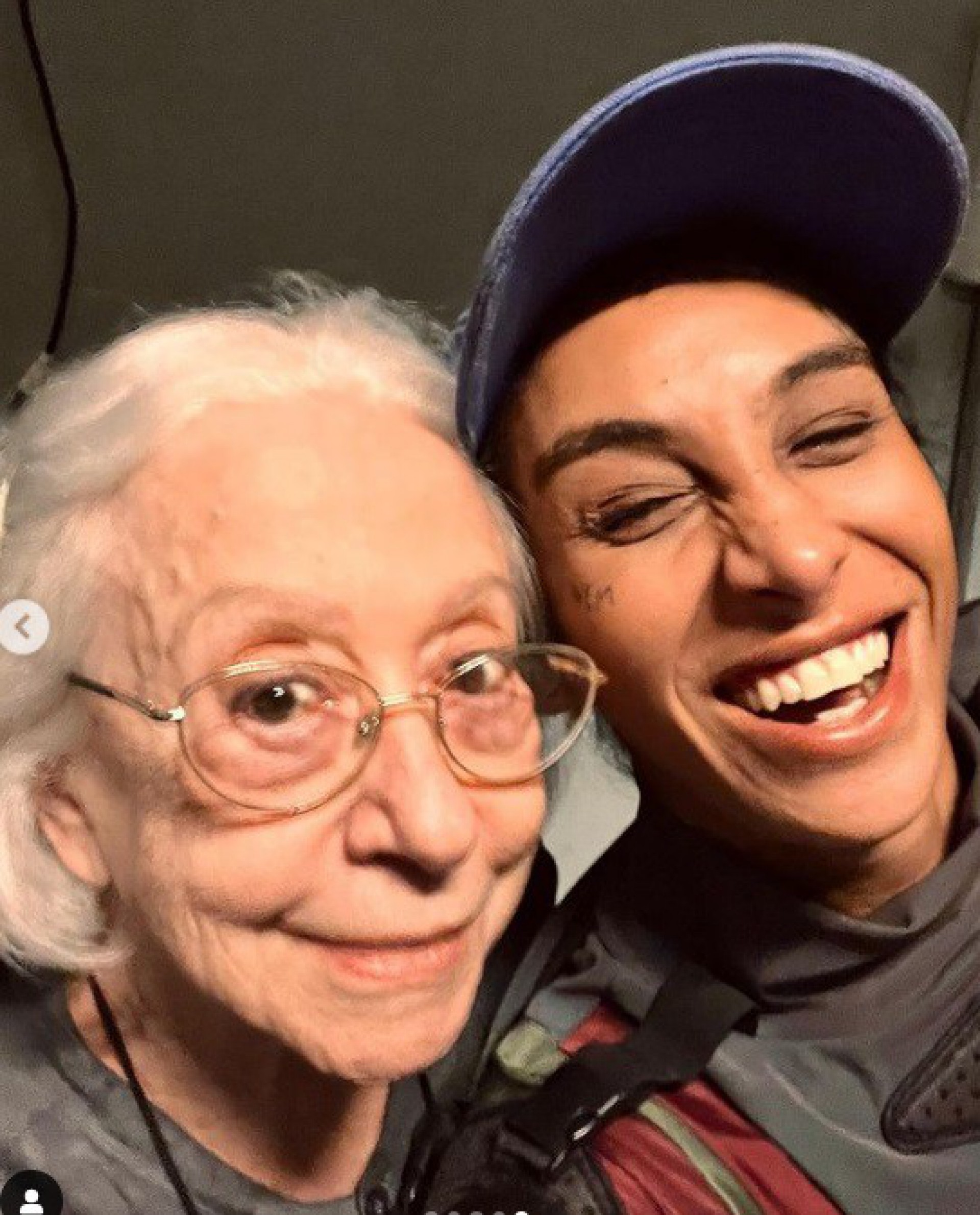 Linn da Quebrada posa ao lado de Fernanda Montegro - Reprodução do Instagram