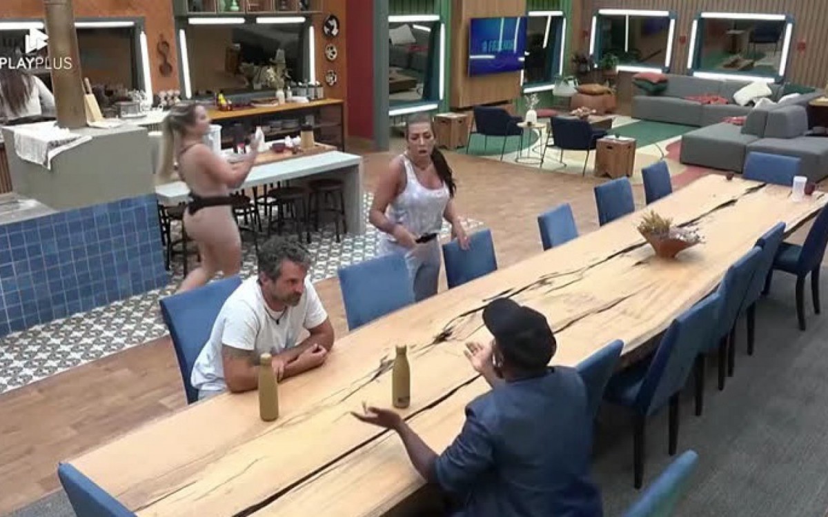 Moranguinho e André Marinho trocaram farpas em 'A Fazenda 14' - Reprodução/Playplus