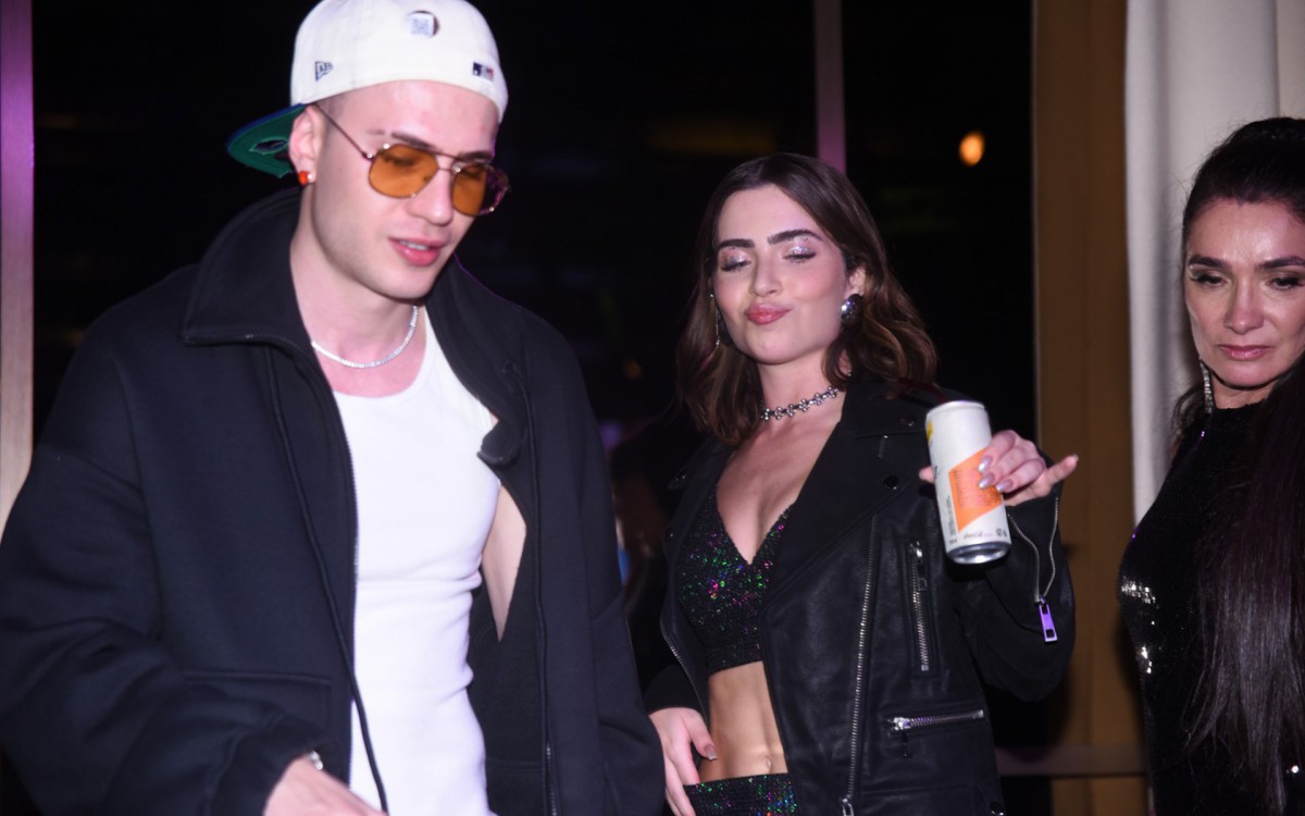 Jade Picon celebrou estreia na SPFW em festa com o irm&atilde;o, Leo Picon