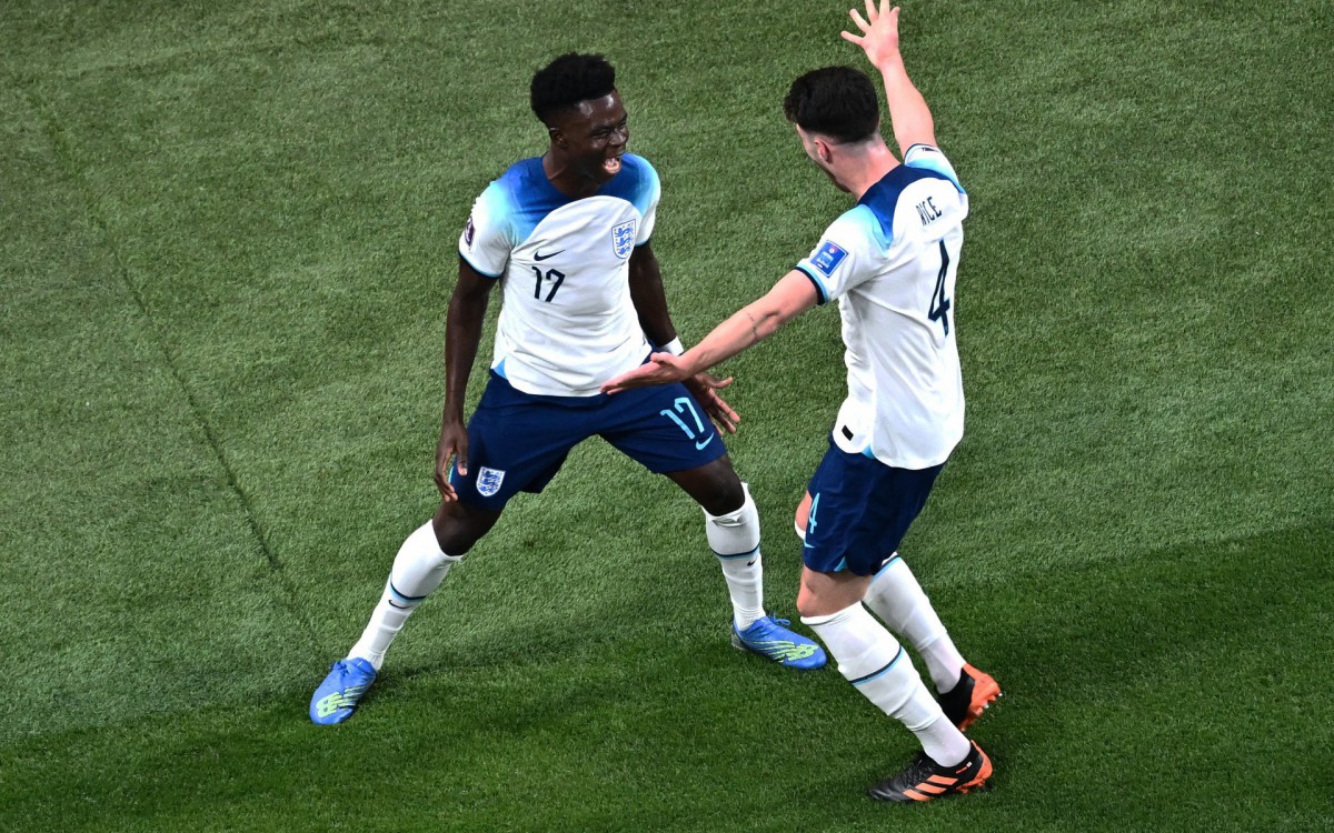 Inglaterra derrotou o Ir&atilde; nesta segunda