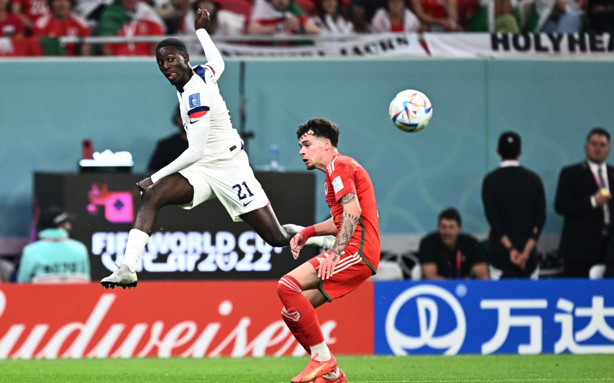 Estados Unidos e Pa&iacute;s de Gales se enfrentaram nesta segunda-feira