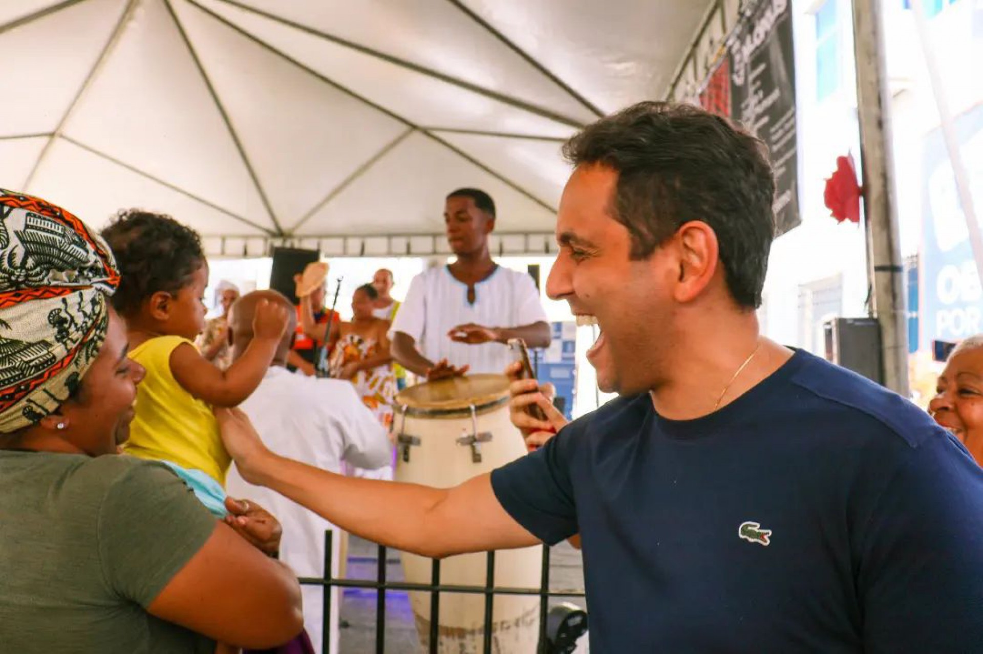O prefeito Abra&atilde;ozinho prestigiou o evento da Consci&ecirc;ncia Negra - Divulga&ccedil;&atilde;o