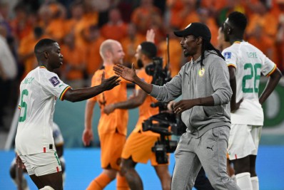 Treinador de Senegal assume responsabilidade por derrota contra a Holanda