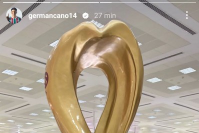 Artilheiro do Fluminense, Germán Cano chega ao Catar para a Copa do Mundo