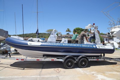 Prefeitura de Búzios adquire embarcação para fiscalização e monitoramento ambiental na costa Buziana