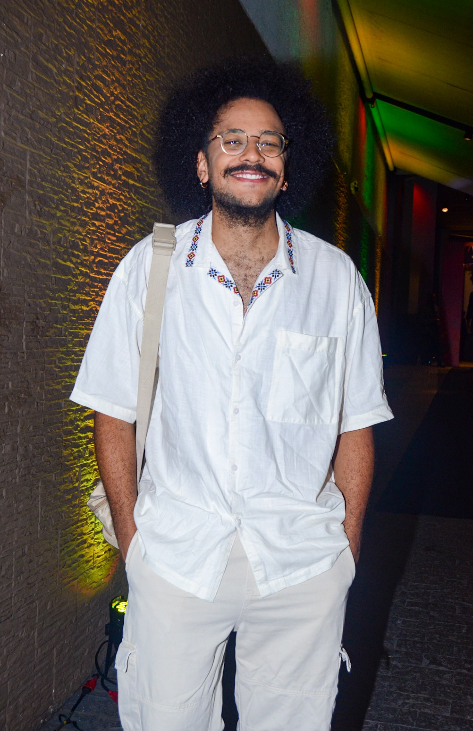 Ex-BBB João Pedrosa marca presença no aniversário de Thelma Assis - Araújo/ AgNews