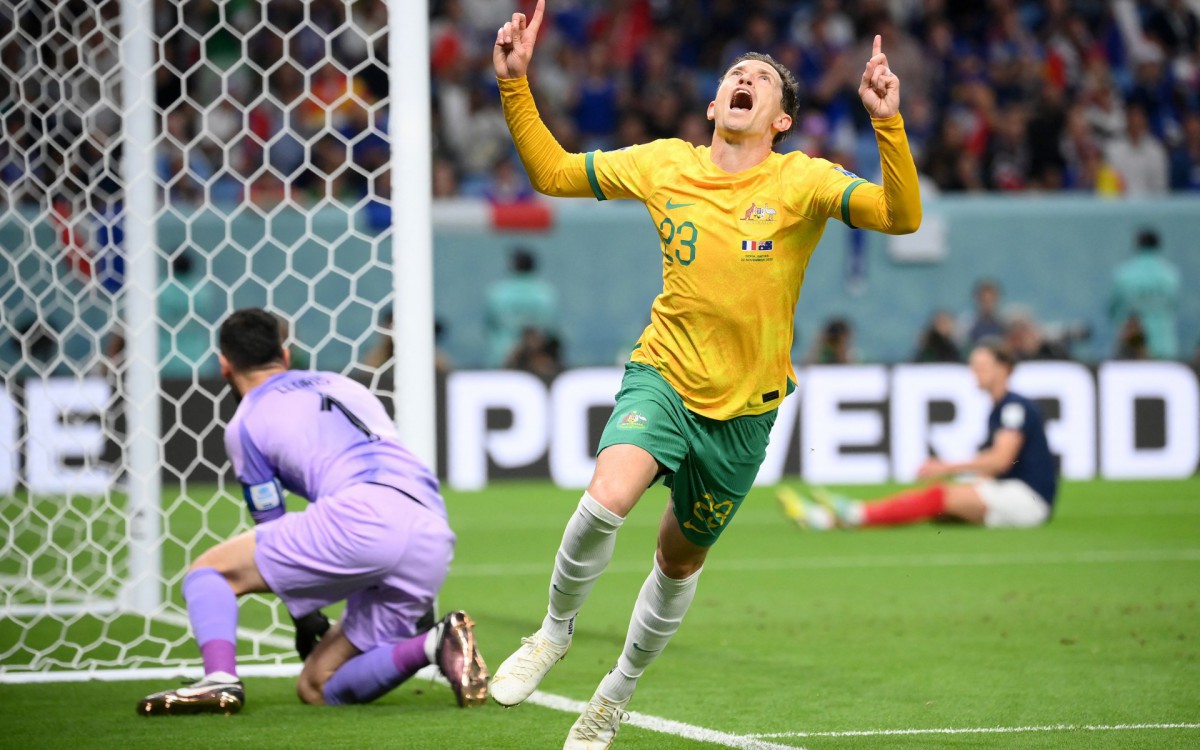 Goodwin, da Austr&aacute;lia, abriu o placar no Al Janoub Stadium