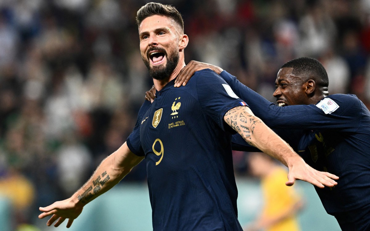 Com os dois gols sobre a Austr&aacute;lia, Giroud se igualou a Henry como maior artilheiro da hist&oacute;ria da Fran&ccedil;a (51) 