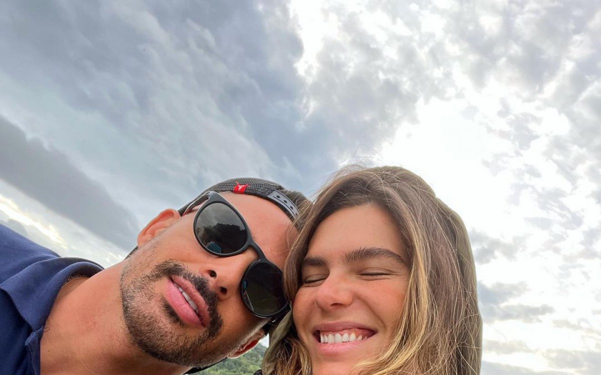 Cau&atilde; Reymond e a mulher, Mariana Goldfarb