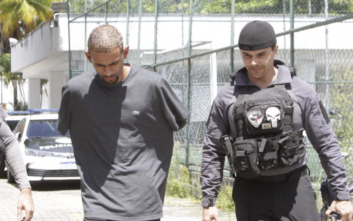 Integrantes de organiza&ccedil;&atilde;o criminosa, acusada de tr&aacute;fico e roubo de cargas, foram presos em opera&ccedil;&atilde;o realizada pela Pol&iacute;cia Civil, com apoio do MPRJ