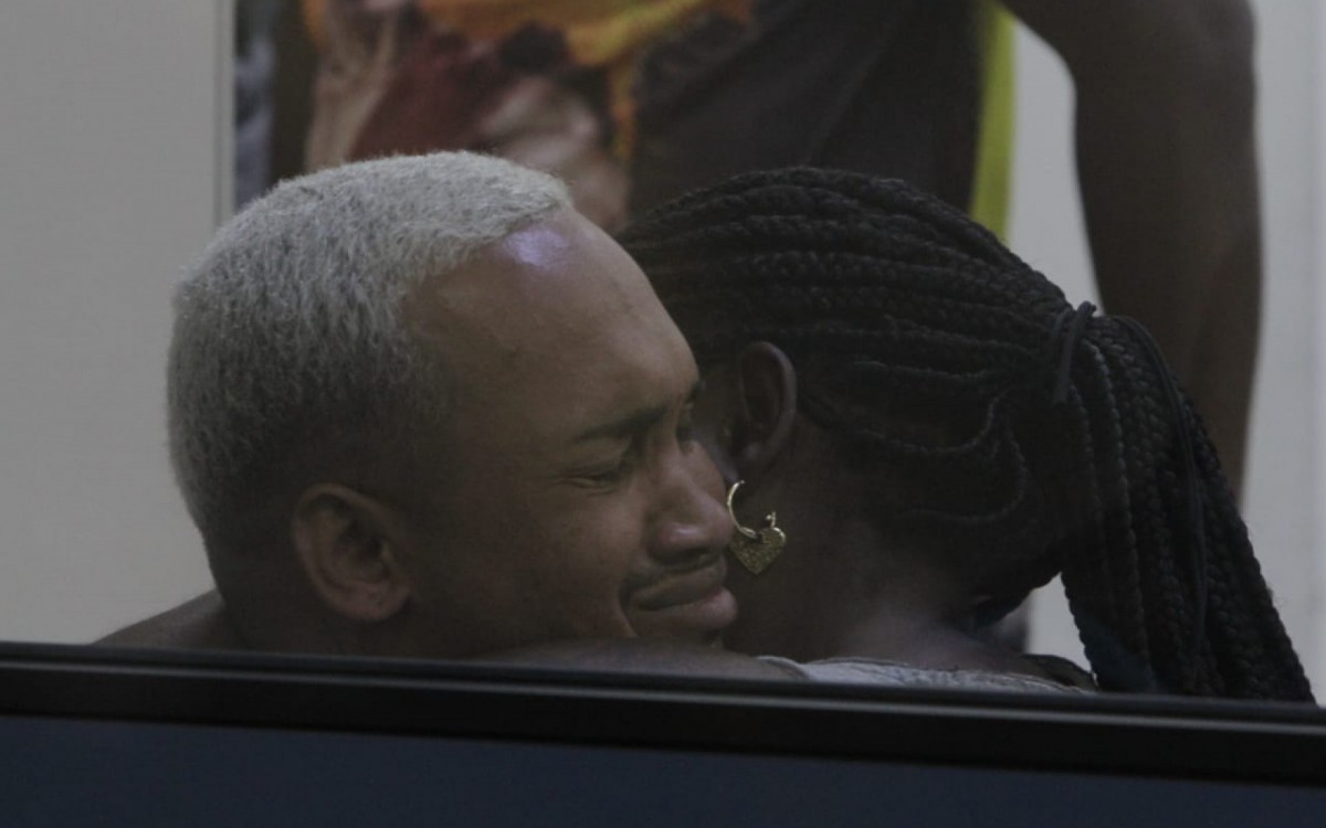 Integrantes de organiza&ccedil;&atilde;o criminosa, acusada de tr&aacute;fico e roubo de cargas, foram presos em opera&ccedil;&atilde;o realizada pela Pol&iacute;cia Civil, com apoio do MPRJ