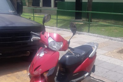 Motociclista bêbada e com veículo irregular é presa em Volta Redonda