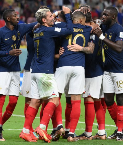 França iniciou a caminhada na Copa do Mundo com vitória