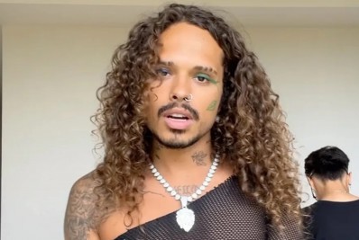 Vitão é chamado de 'aberração' e discute com haters na web