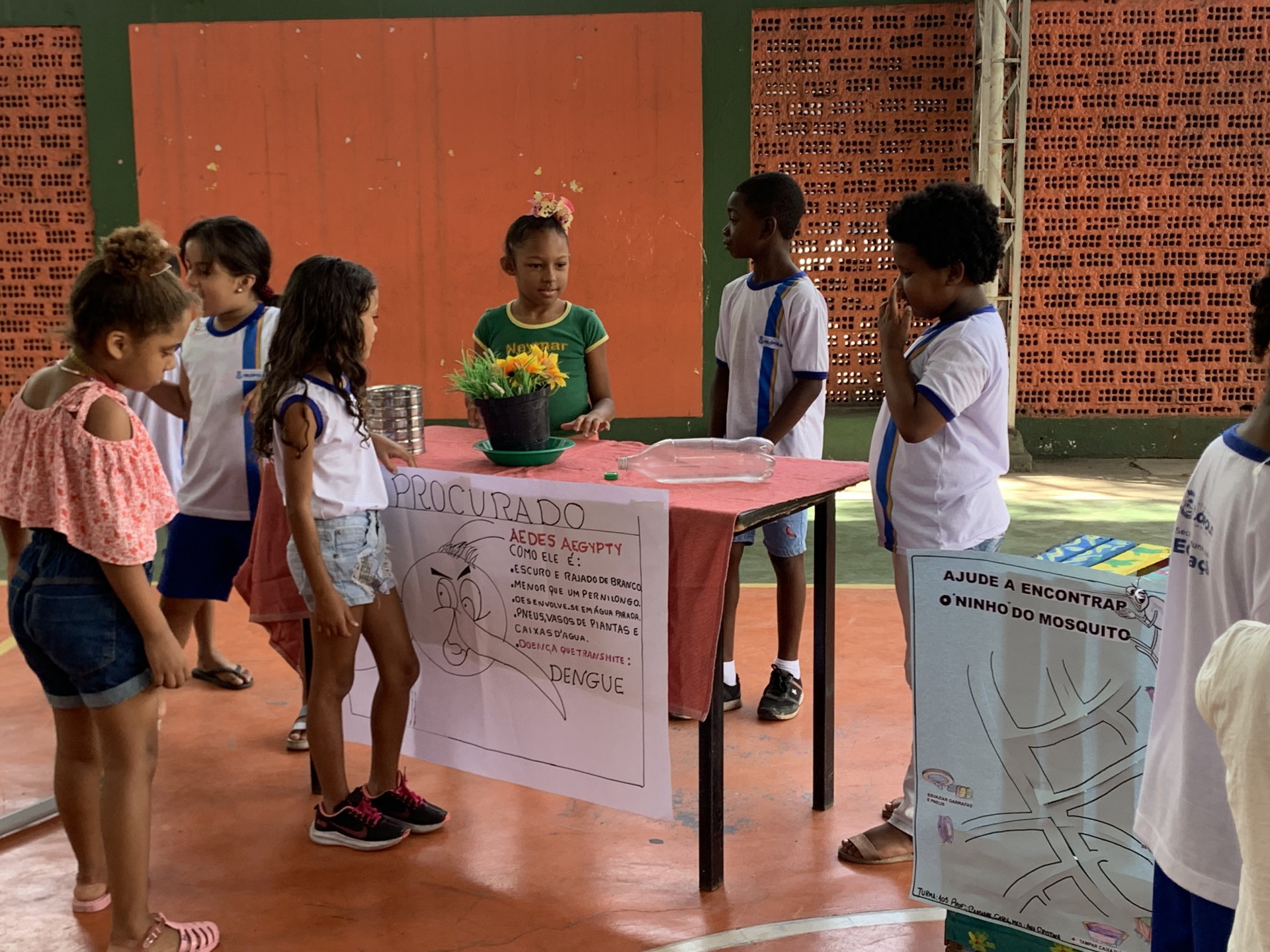 Alunos das escolas municipais prepararam cartazes, painéis, folhetos, recadinho para os pais ou responsáveis, paródias com músicas, peça teatral e jogos lúdicos - Divulgação / PMN