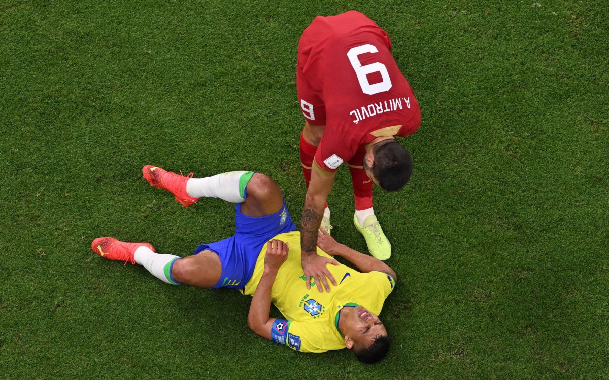Brasil fez sua estreia na Copa do Mundo contra a S&eacute;rvia