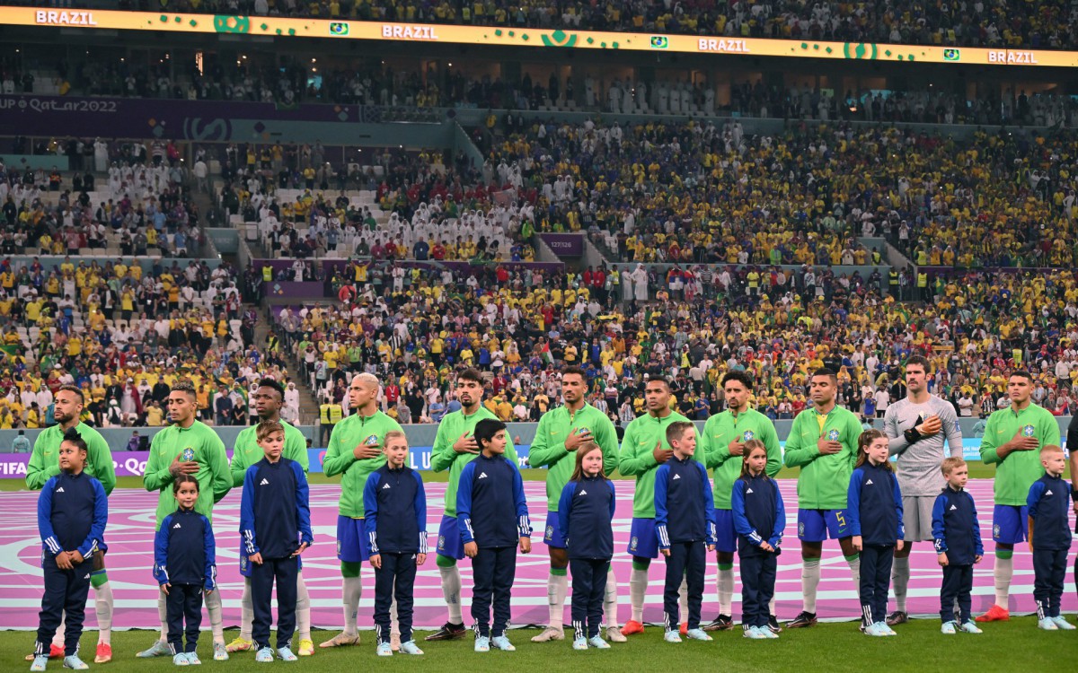 Brasil fez sua estreia na Copa do Mundo contra a S&eacute;rvia