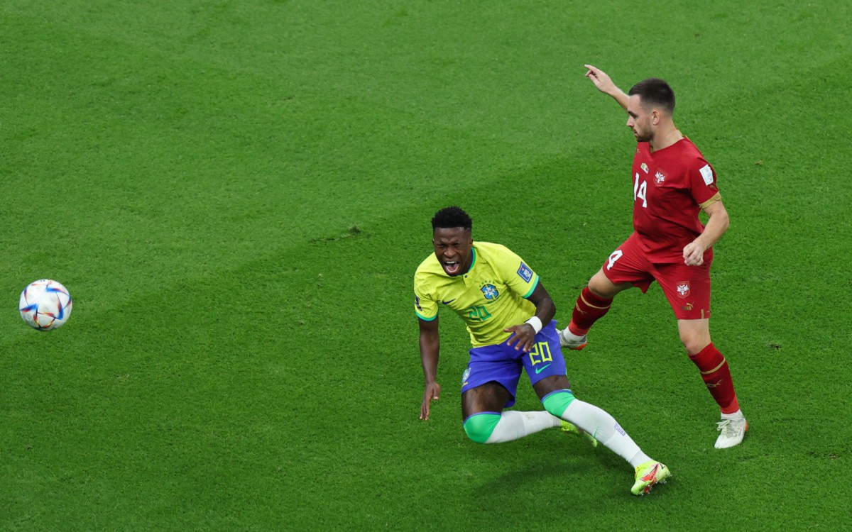 Brasil fez sua estreia na Copa do Mundo contra a S&eacute;rvia