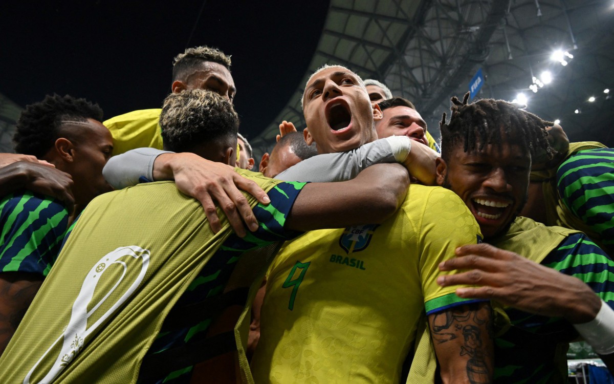 Brasil fez sua estreia na Copa do Mundo contra a S&eacute;rvia
