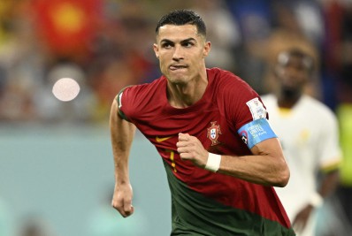 Cristiano Ronaldo comemora vitória de Portugal na Copa, mas mantém os pés no chão: 'Apenas o primeiro passo'