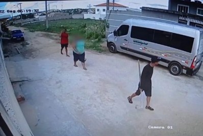 Criminosos teriam feito vizinhos reféns antes de sequestrar família em Cabo Frio 