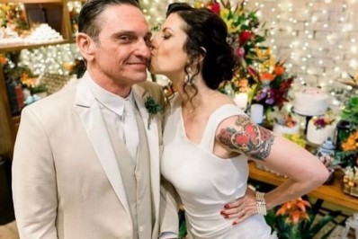 Paulo Miklos comemora bodas de trigo com Renata Galvão: 'Os melhores momentos da vida são ao teu lado'