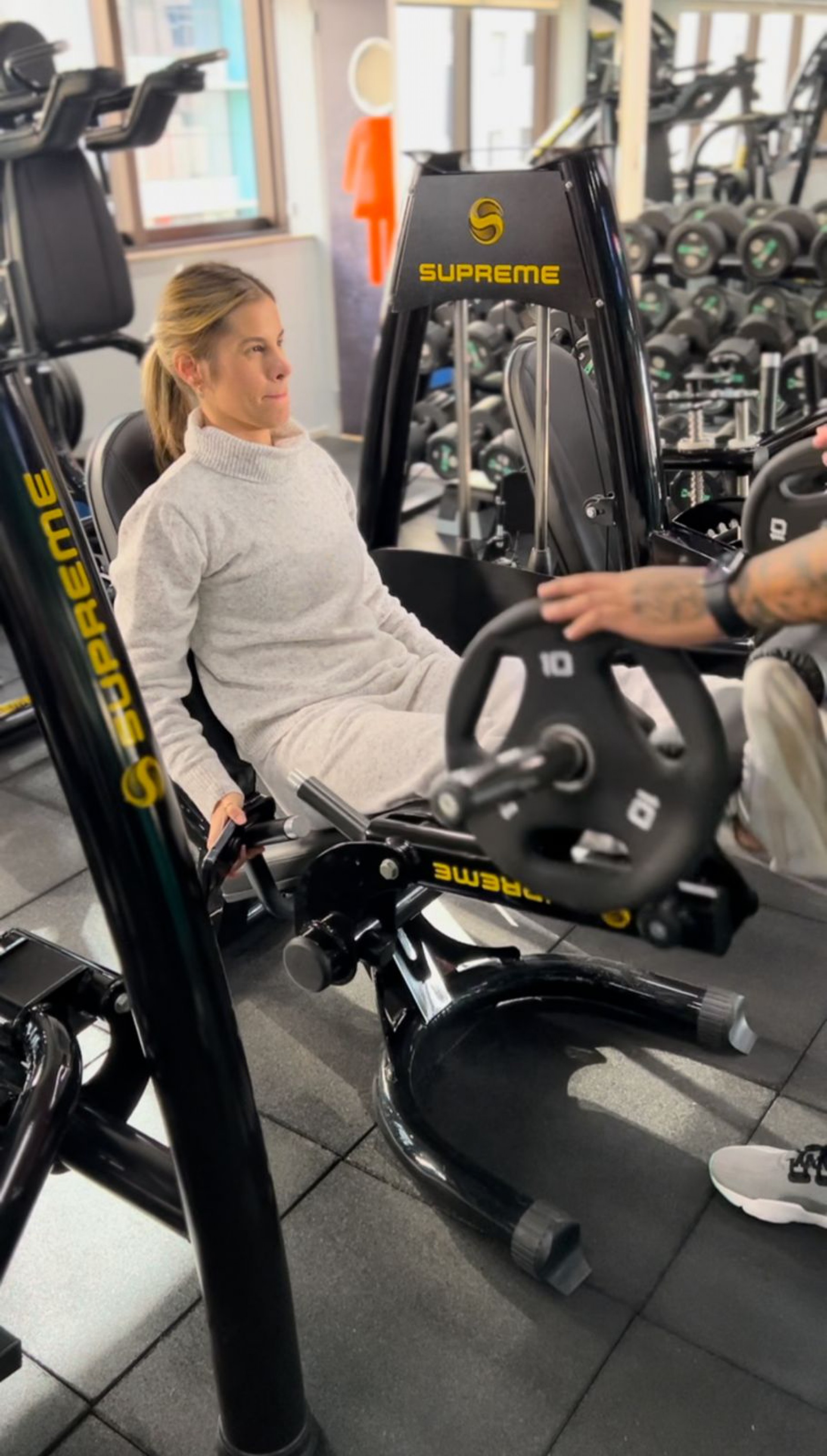 Shantal Verdelho é adepta a musculação - Divulgação