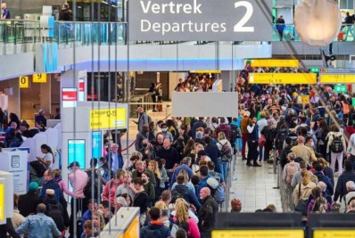 Uso de máscaras em aviões e aeroportos volta a ser obrigatório nesta sexta